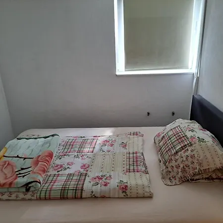 Ferienwohnung Nensi Ehekirchen Exterior foto